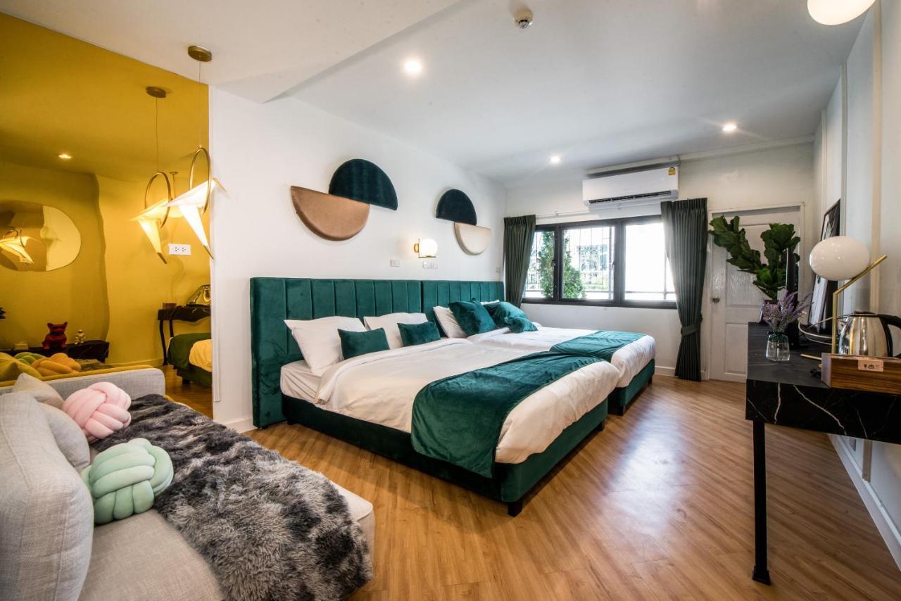 Theme Boutique Hotel Bangkok Makkasan Exterior foto
